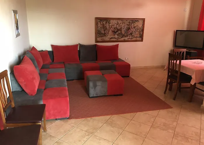 Ardo Apartamento Golem (Tirana)