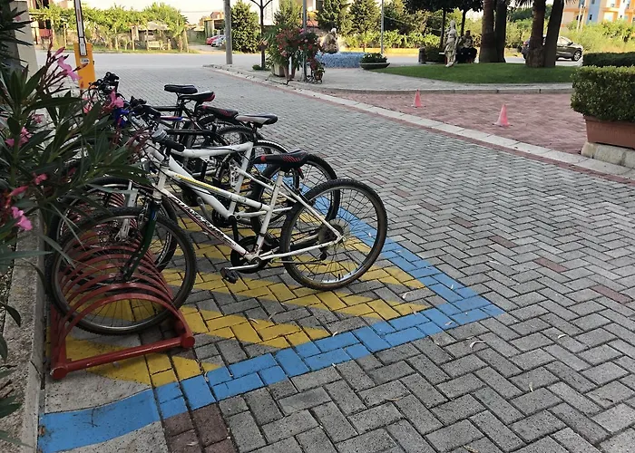 Ardo Daire Golem (Tirana)